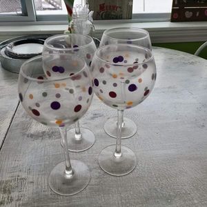Pampered Chef dots wineglasses